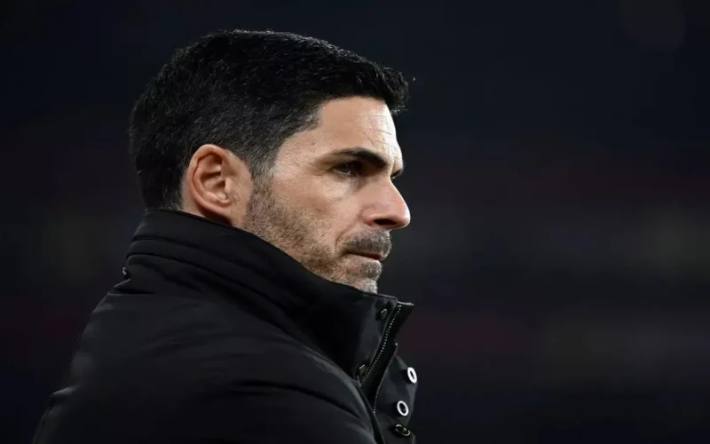 أزمة مليونية تهدد آرسنال.. أرتيتا يعترف بقلقه الشديد